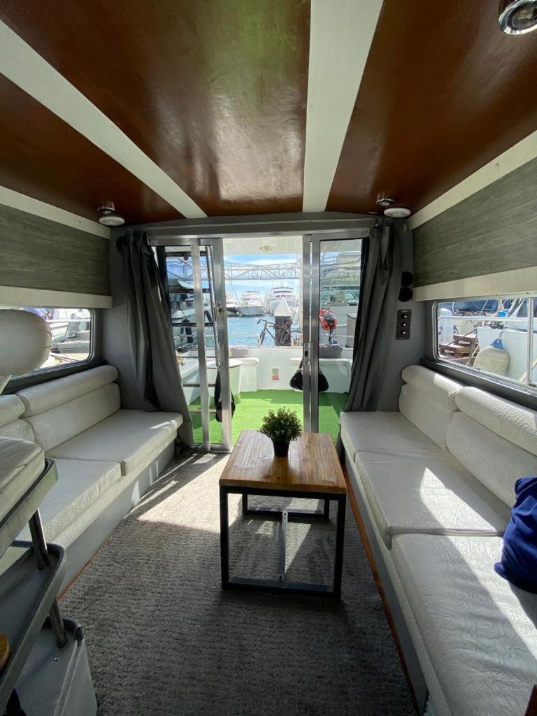 מלון ברצלונה Yach Boat מראה חיצוני תמונה